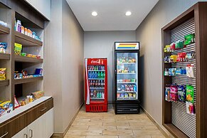 La Quinta Inn & Suites by Wyndham Manteca - Ripon