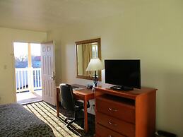 Days Inn by Wyndham Montrose