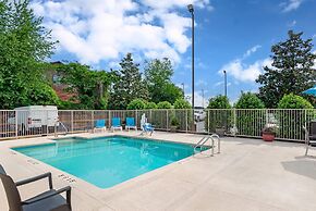 Comfort Suites Oxford I-20 exit 188