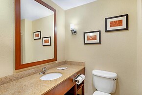 Comfort Suites Oxford I-20 exit 188