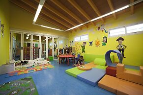 Valentin Grand Park Suite Hotel