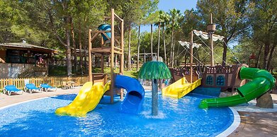 Valentin Grand Park Suite Hotel