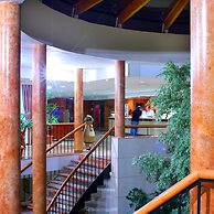 Valentin Grand Park Suite Hotel