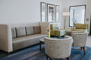 Holiday Inn Express & Suites South - Lincoln by IHG