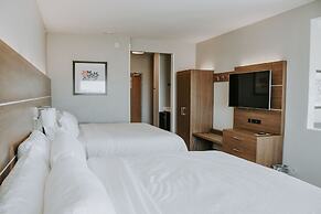 Holiday Inn Express & Suites South - Lincoln by IHG