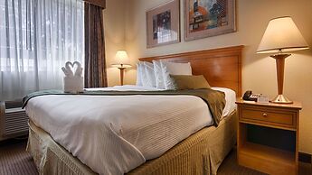 Best Western Plus Newport News Inn & Suites