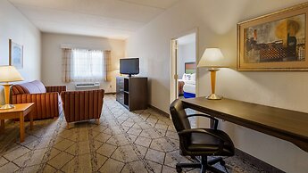 Best Western Plus Newport News Inn & Suites
