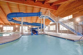 Comfort Inn & Suites St. Paul Northeast