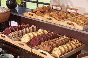 Victoria Hoi An Beach Resort & Spa