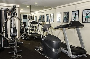 The Quadrant Hotel & Suites
