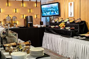 The Quadrant Hotel & Suites