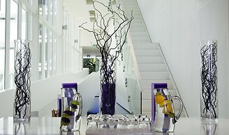 The Quadrant Hotel & Suites