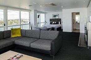 The Quadrant Hotel & Suites