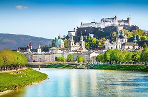 Holiday Inn Salzburg City by IHG