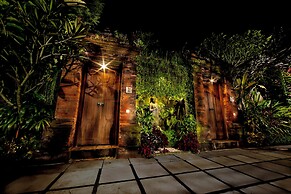 Nandini Jungle by Hanging Gardens