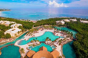 Grand Palladium White Sand Resort & Spa All Inclusive