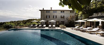 Villa Arcadio Hotel & Resort