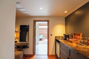 Veligandu Maldives Resort Island