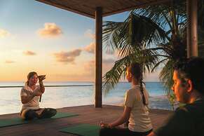 Veligandu Maldives Resort Island