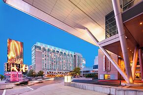 The Westin Boston Seaport District