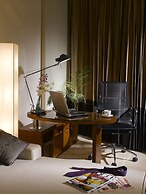 Radisson Blu Dhaka Water Garden