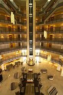 Radisson Blu Dhaka Water Garden