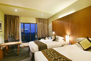 Radisson Blu Dhaka Water Garden