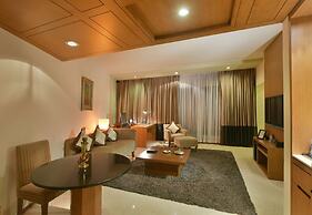 Radisson Blu Dhaka Water Garden