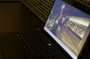 The B Akasaka-Mitsuke