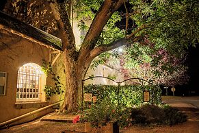 Le relais fleuri, Hôtel et restaurant Logis - Avallon