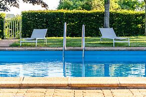 Le relais fleuri, Hôtel et restaurant Logis - Avallon