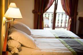 Logis Hotel Restaurant A L'Etoile