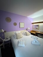 Garden Hotel