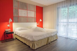 Logis Hotel Domaine du Moulin Cavier