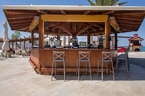 Hotel Kalyves Beach