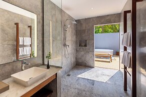 Meeru Maldives Resort Island