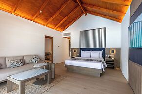 Meeru Maldives Resort Island