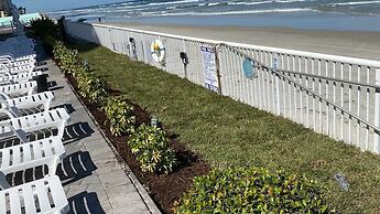 Emerald Shores Resort