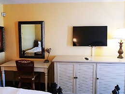 Emerald Shores Resort