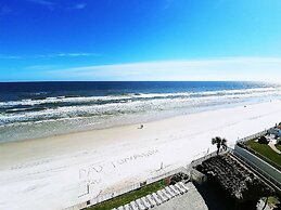 Emerald Shores Resort