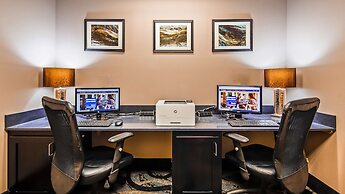 Best Western Plus Blaine at the National Sports Center