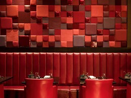 Mövenpick Hotel Frankfurt City