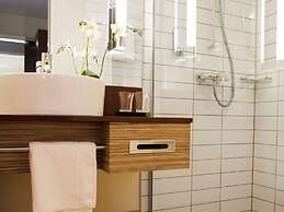 Mövenpick Hotel Frankfurt City