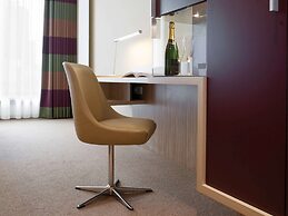 Mövenpick Hotel Frankfurt City