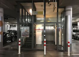 Mövenpick Hotel Amsterdam City Centre