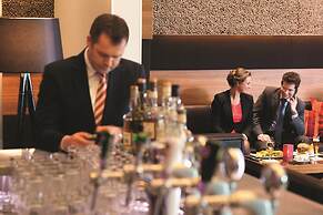 Mövenpick Hotel Amsterdam City Centre