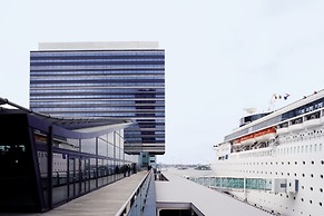 Mövenpick Hotel Amsterdam City Centre