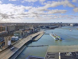 Mövenpick Hotel Amsterdam City Centre