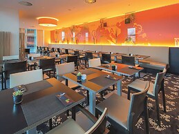 Mövenpick Hotel Amsterdam City Centre