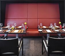 Mövenpick Hotel Amsterdam City Centre